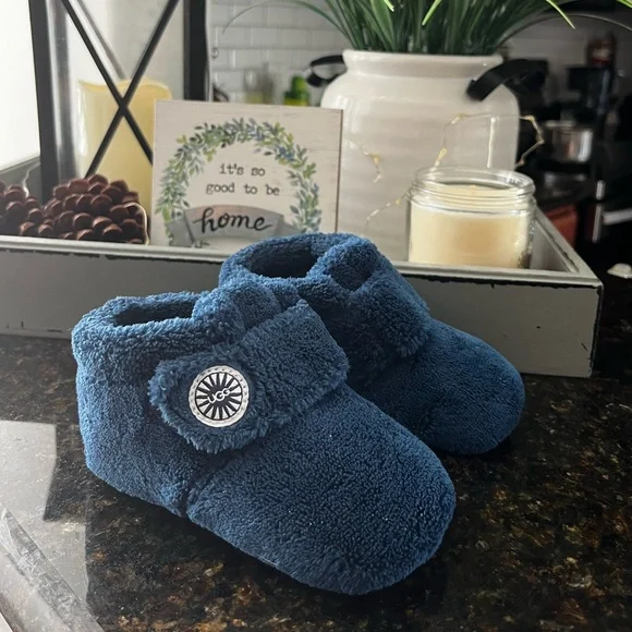 UGG Baby Bixbee Bootie Slippers - Picture 8 of 8